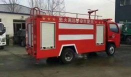 重庆消防车爆料最新消息,火场救援现场直击，英勇事迹感人至深